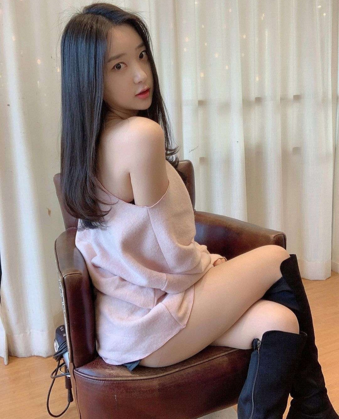 全套高清美女服务可爱